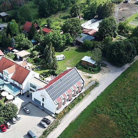 Flair Hotel Reuner Цоссен Экстерьер фото