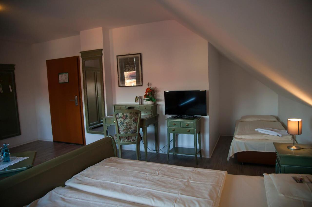 Flair Hotel Reuner Цоссен Экстерьер фото