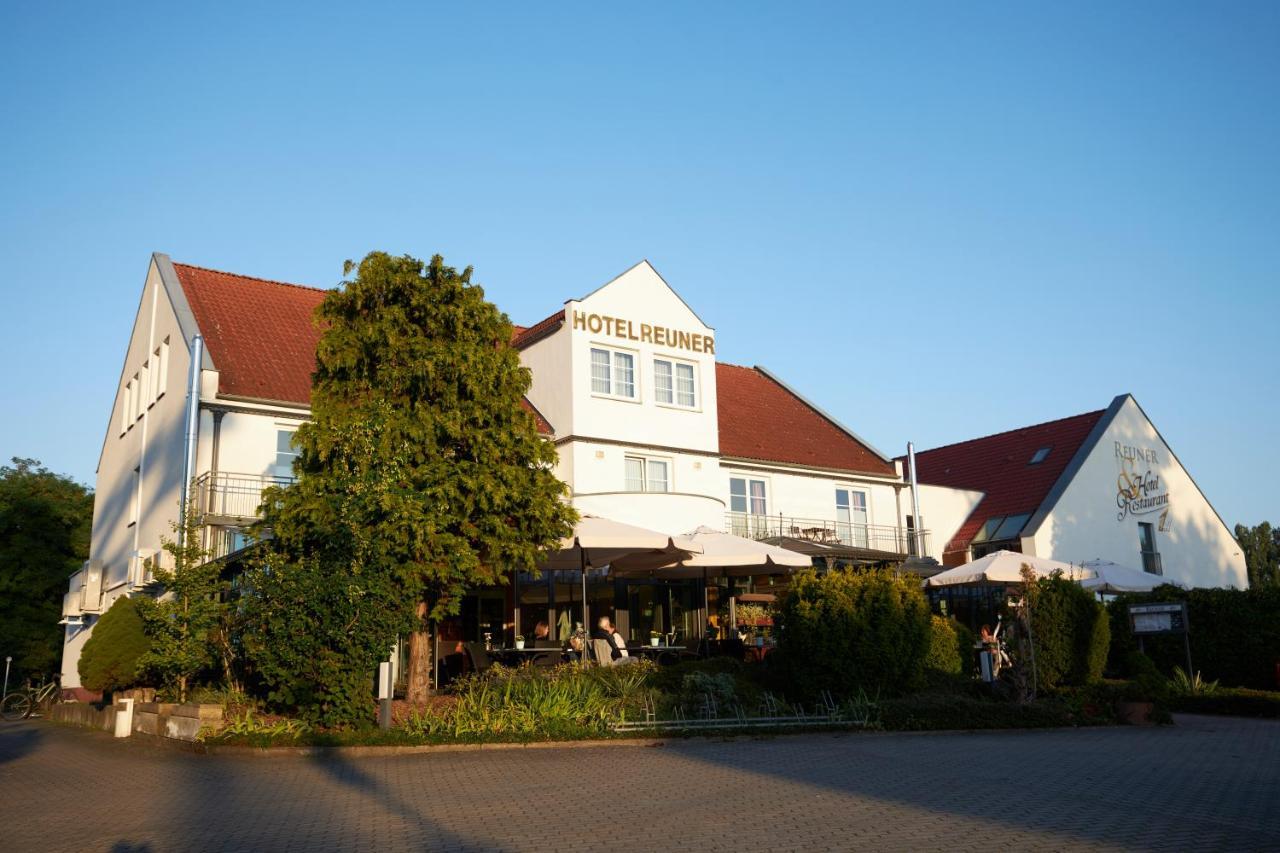 Flair Hotel Reuner Цоссен Экстерьер фото